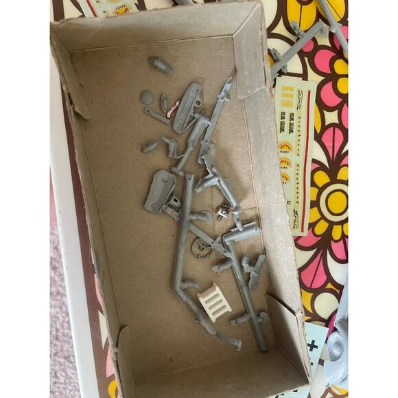 Palmer 1:32 '37 Chevy Custom Convertible Vintage Model Car Kit 252 39 - Picture 5 of 16